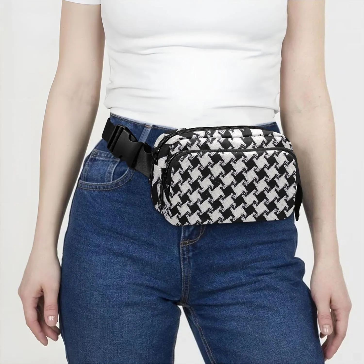 Bold Houndstooth Black White Womens Fanny Pack Hip Bag Belt Purse Waterproof Bright Colored Crossbody Waist Bag