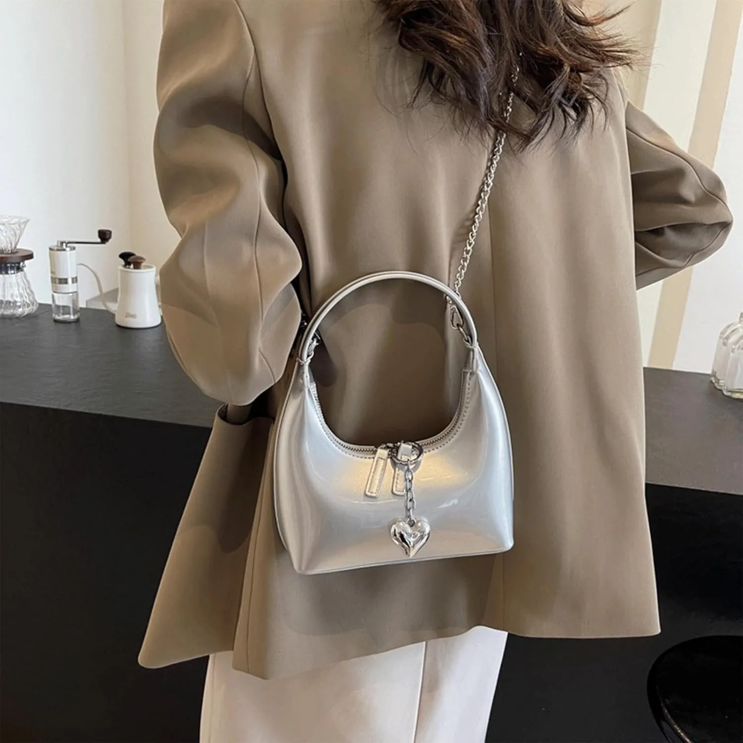 Cute Purse Small Hobo Bag Heart Charm Y2k Mini Purses Retro Classic Elegance Luxurious and Vintage Handbag