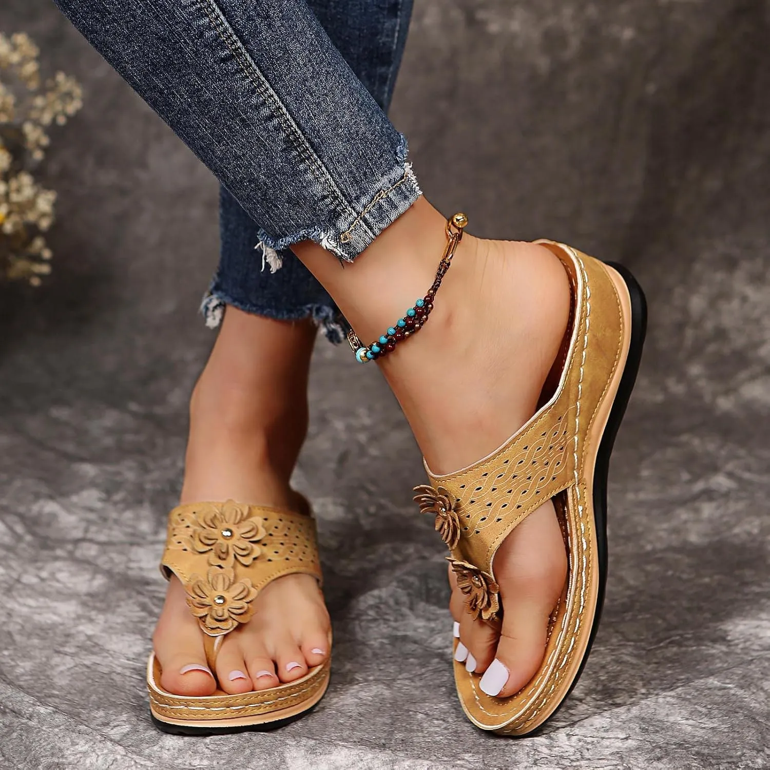 Eduavar Orthopedic Sandals for Women, Black Sandals Women Wide Width Open Toe Sandals Comfy Platform Sandals Travel Shoes