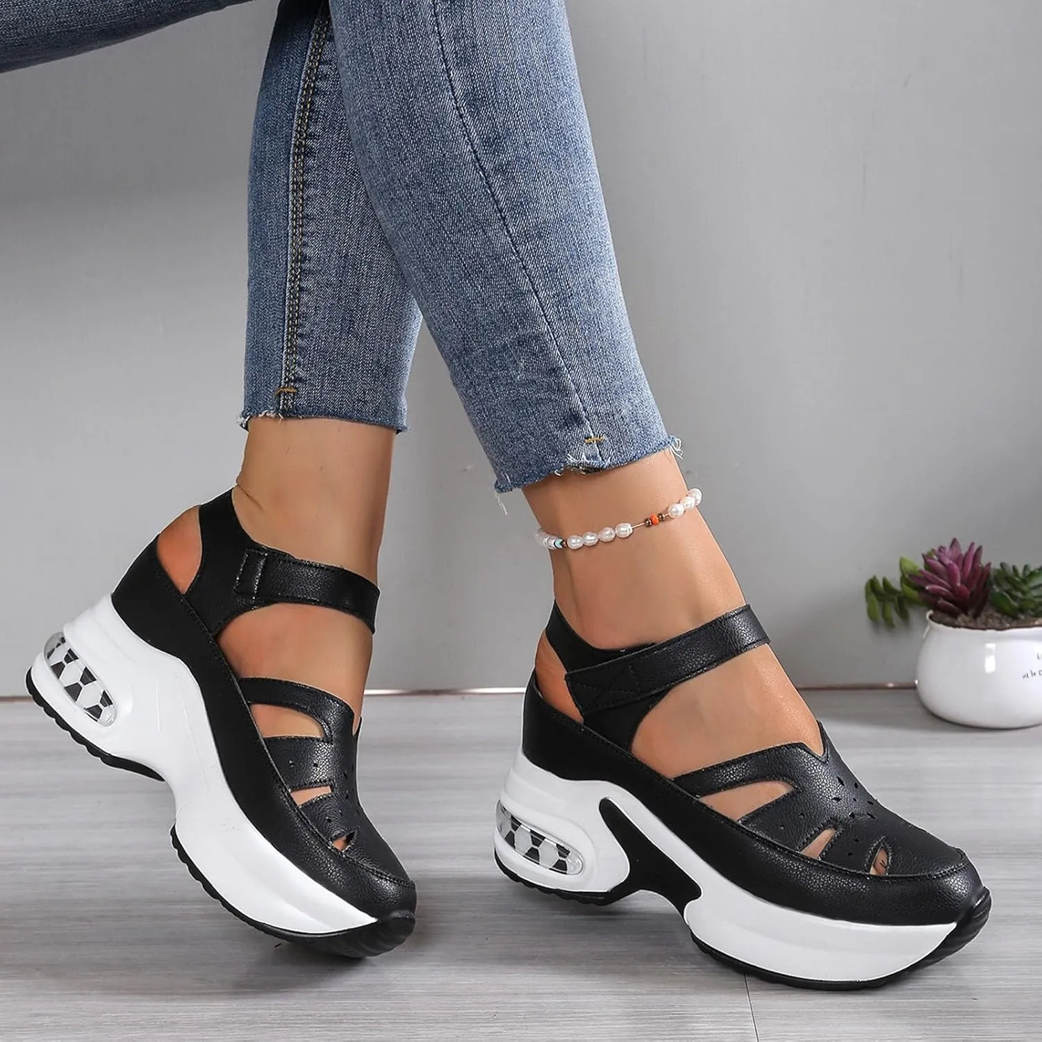 Eduavar Sandals for Women 2025 Sport Athletic Outdoor Summer Sandals Closed Toe Walking Hollow out Shoes with Arch Support