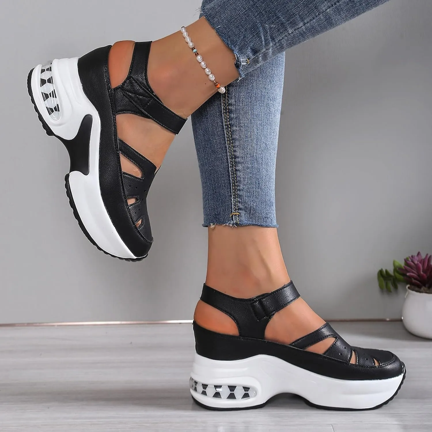 Eduavar Sandals for Women 2025 Sport Athletic Outdoor Summer Sandals Closed Toe Walking Hollow out Shoes with Arch Support