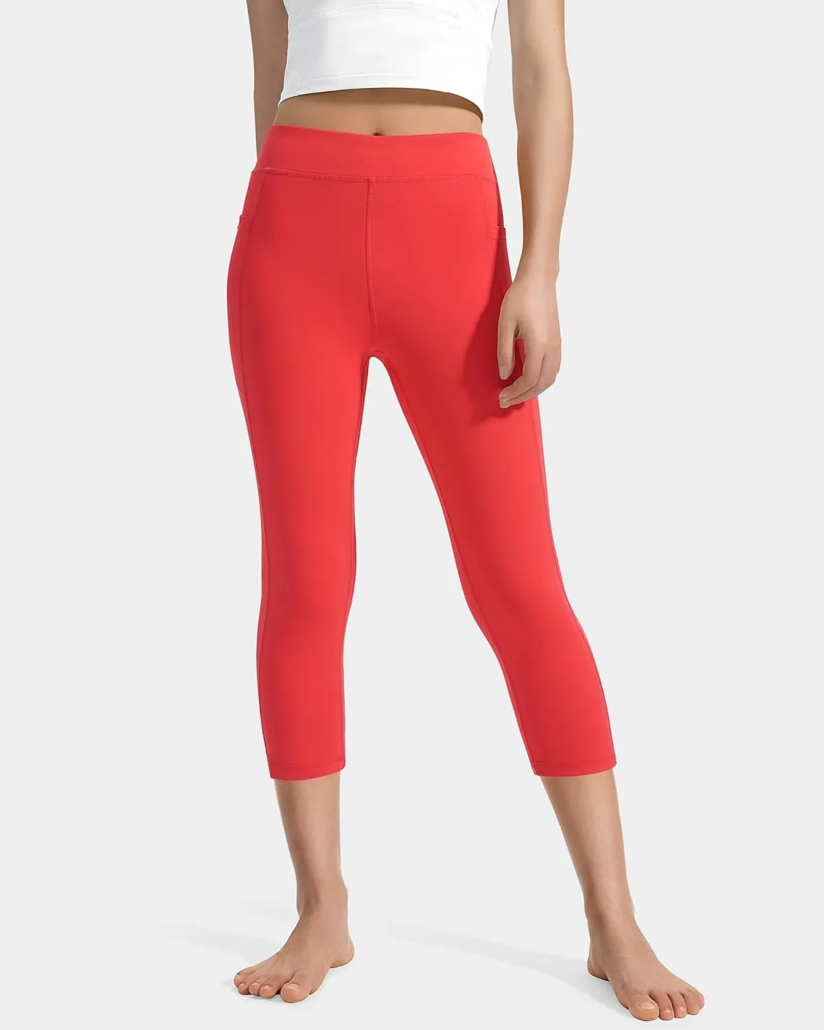 JOCMIC Girls Capri Leggings High Waisted Athletic Leggings with Pockets for Kids Dance Gymnastics Running