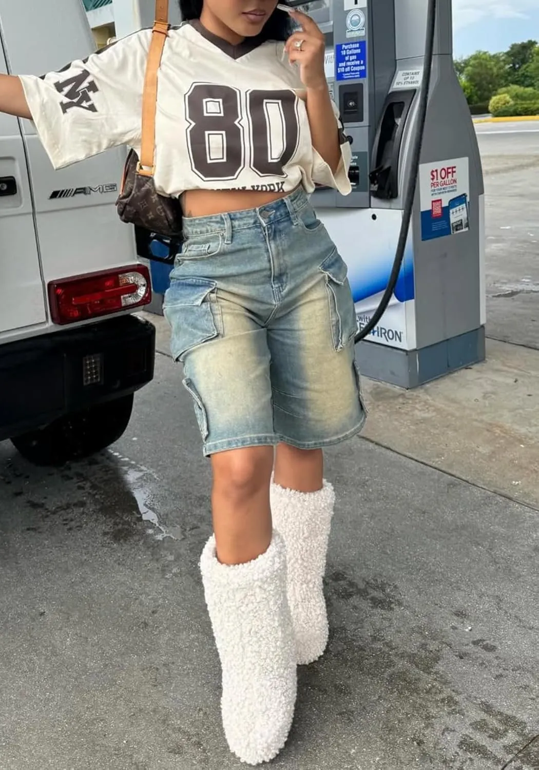 Unybwonn Women Denim Shorts High Waisted Distressed Straight Leg Cargo Shorts Casual Cargo Jean Shorts with Pockets