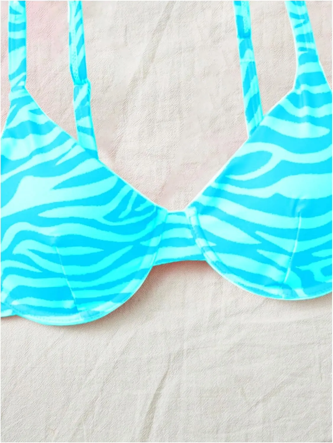 WDIRARA Women's 2 Piece Zebra Print Bikini Set Thong Swimsuit Cheeky Push Up Bathing Suit