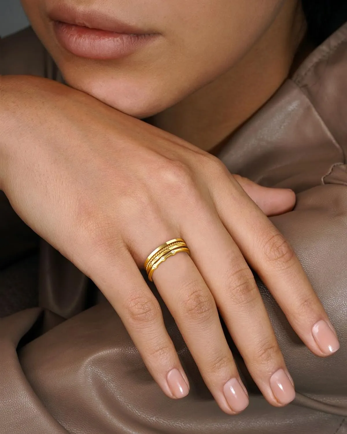 WEDDINEN S925 Sterling Silver Gold Rings for Women Non Tarnish, 4PC Stackable 18K Gold Plated Thin Thumb Ring Set Cubic Zirconia Dainty Stack Gold Knuckle Rings Set Size 6-10