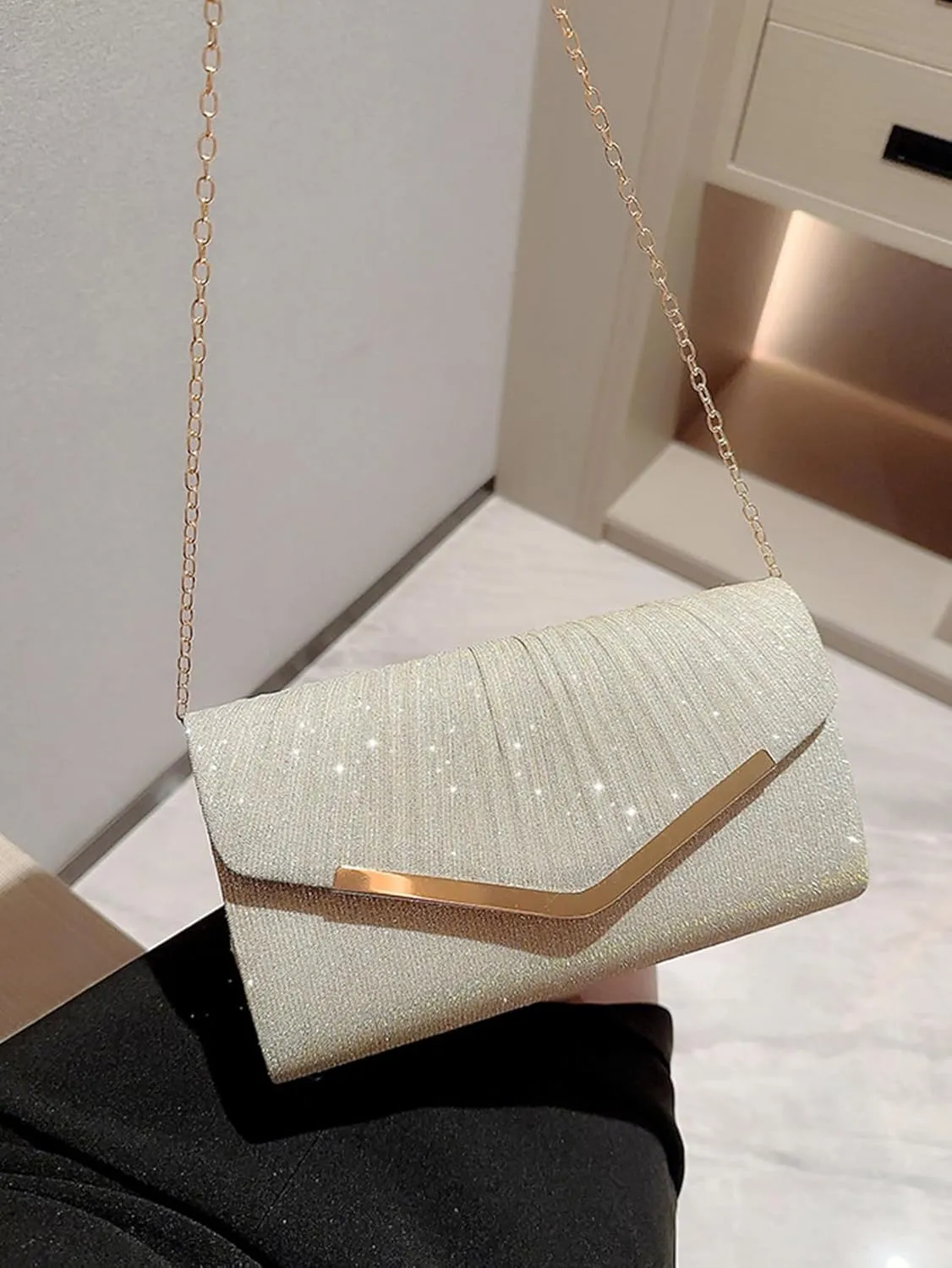 Women's Rhinestone Evening Bag Purse Glitter Clutch Crystal Pearl Party Handbag with Chain